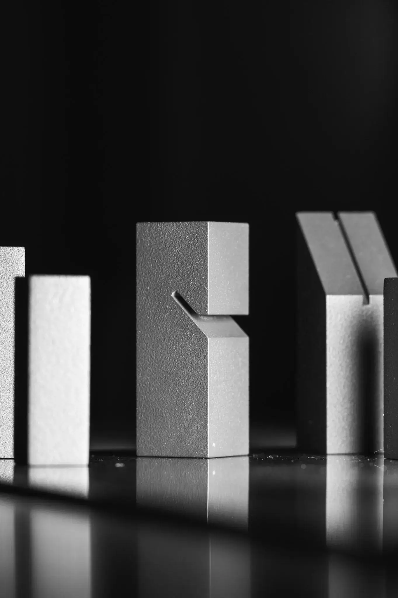 Axiome, échiquier de luxe Angle Parfait en aluminium fabriqué en France – vue 4